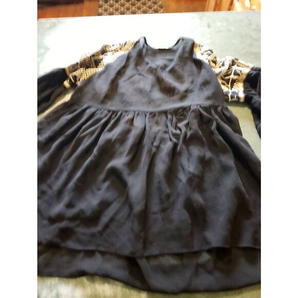 Sundance Sheer black silk Embroidered Blouse Sz M - Picture 2 of 3